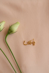 سنسال اسم مع سلسلة شفافة