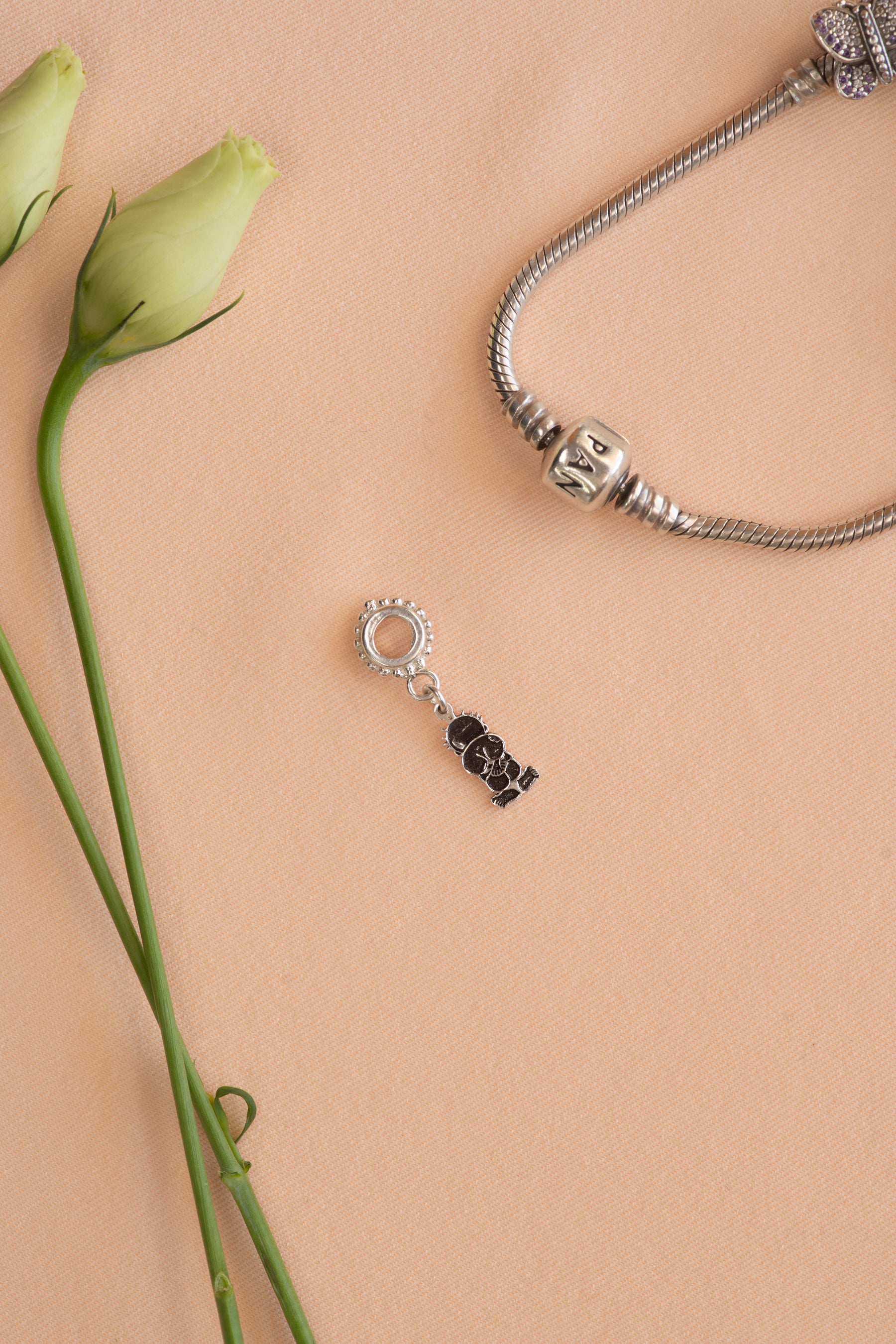 Handala pandora charm