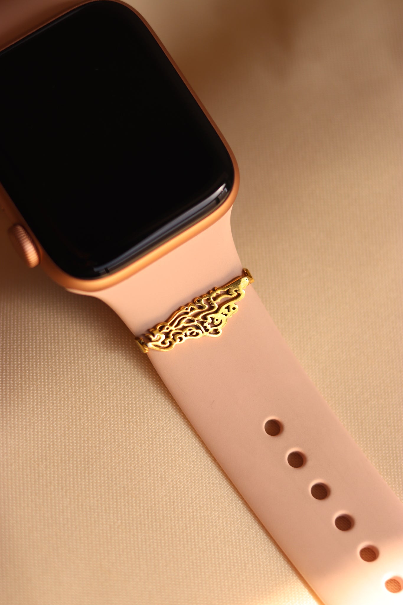 Palestine map with famous Arabic poem inside Apple watch charm