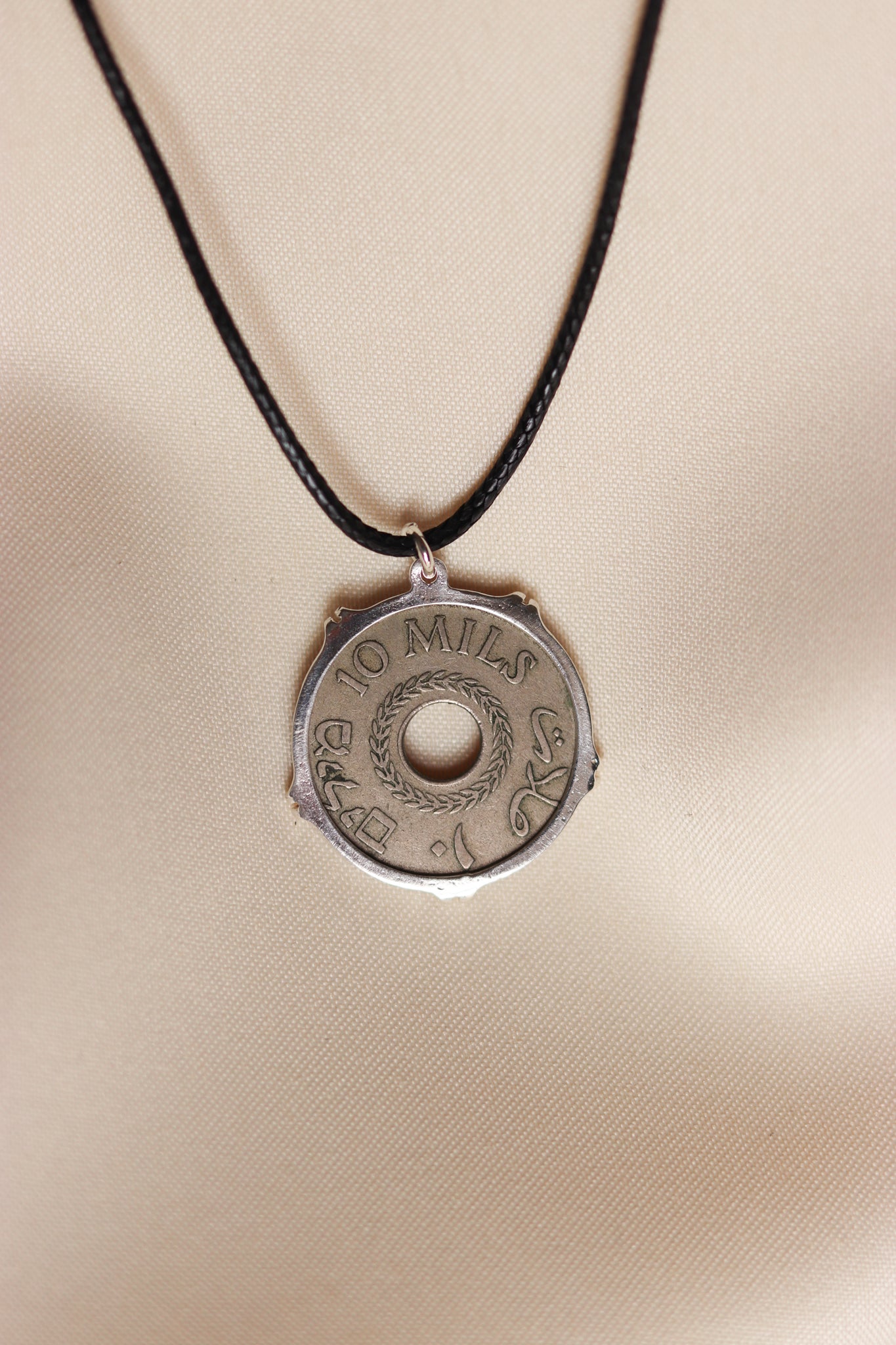 Pelestinian coin 10 mil crown frame leather necklace