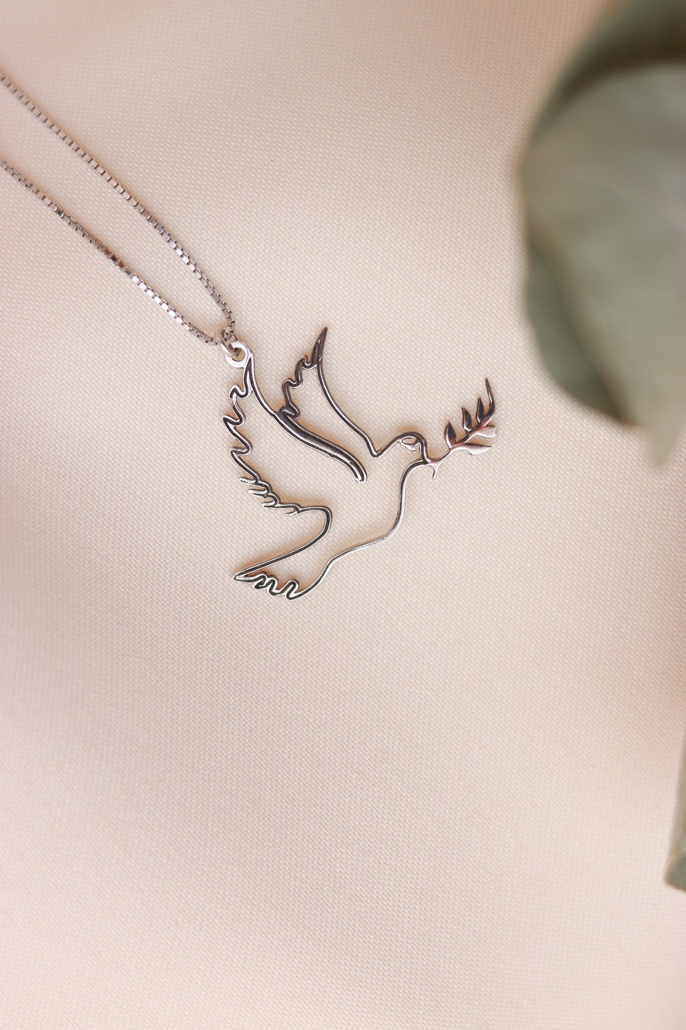 Dove of peace Necklace - Main Image