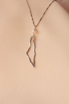 Palestine map frame necklace with stone