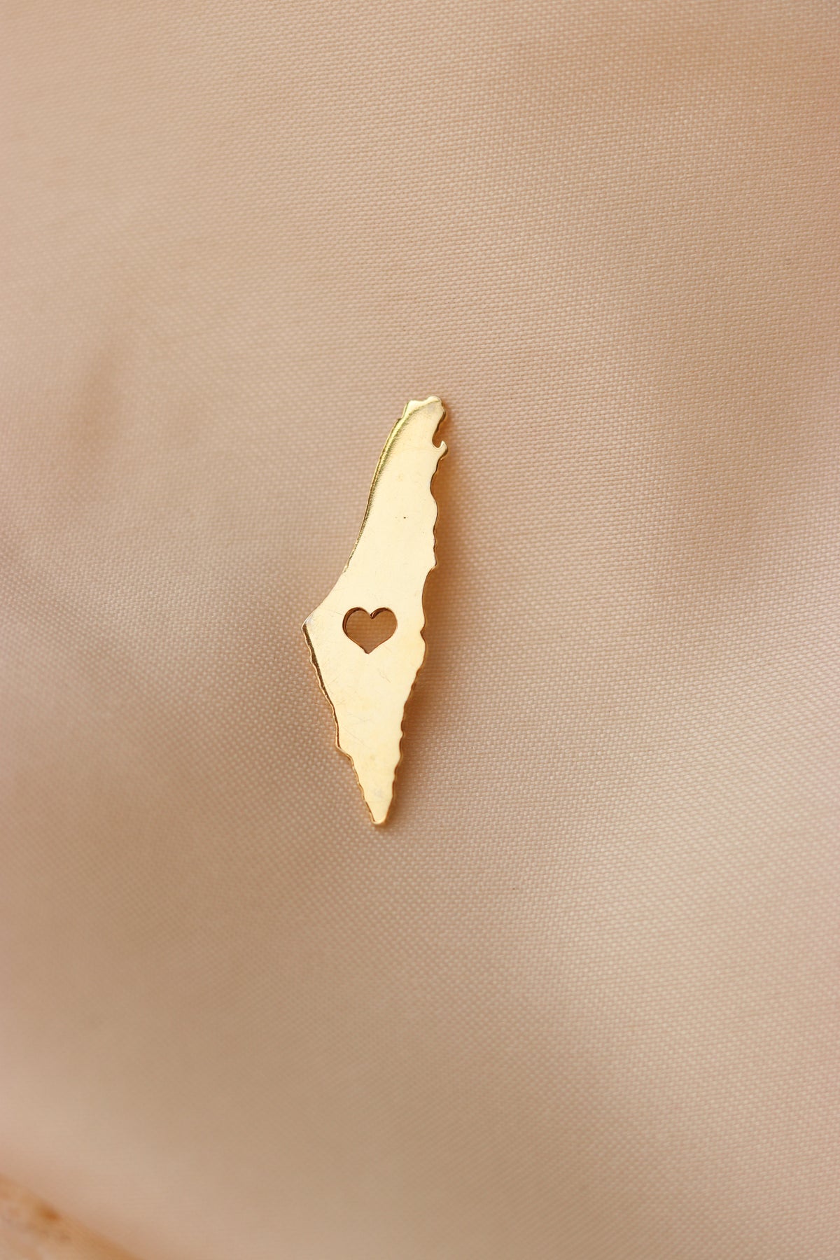 Palestine heart map pin